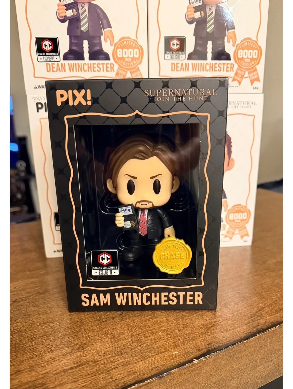 ThrillJoy Pix! Sam Winchester FBI Chase figure.New